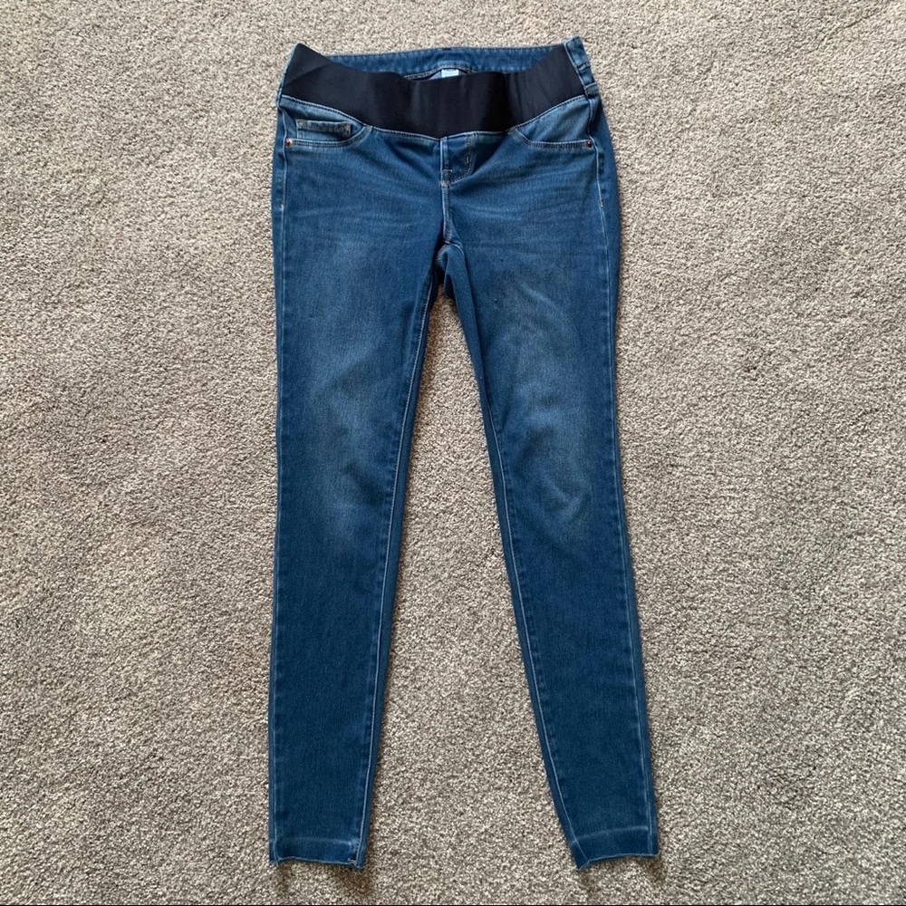 Old Navy Front Panel Rockstar Maternity Jeggings